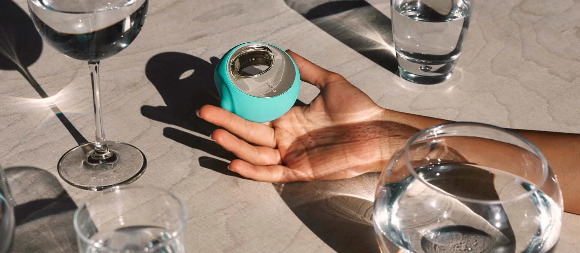 PreMotion™ technology uses more firm and precise nub rotating motion for 25% faster real-feeling oral stimulation.